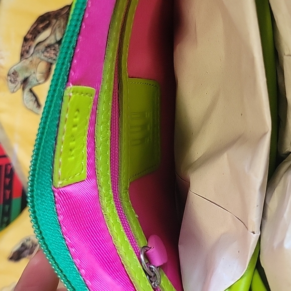 Leather crossbody bag - Picture 3 of 4